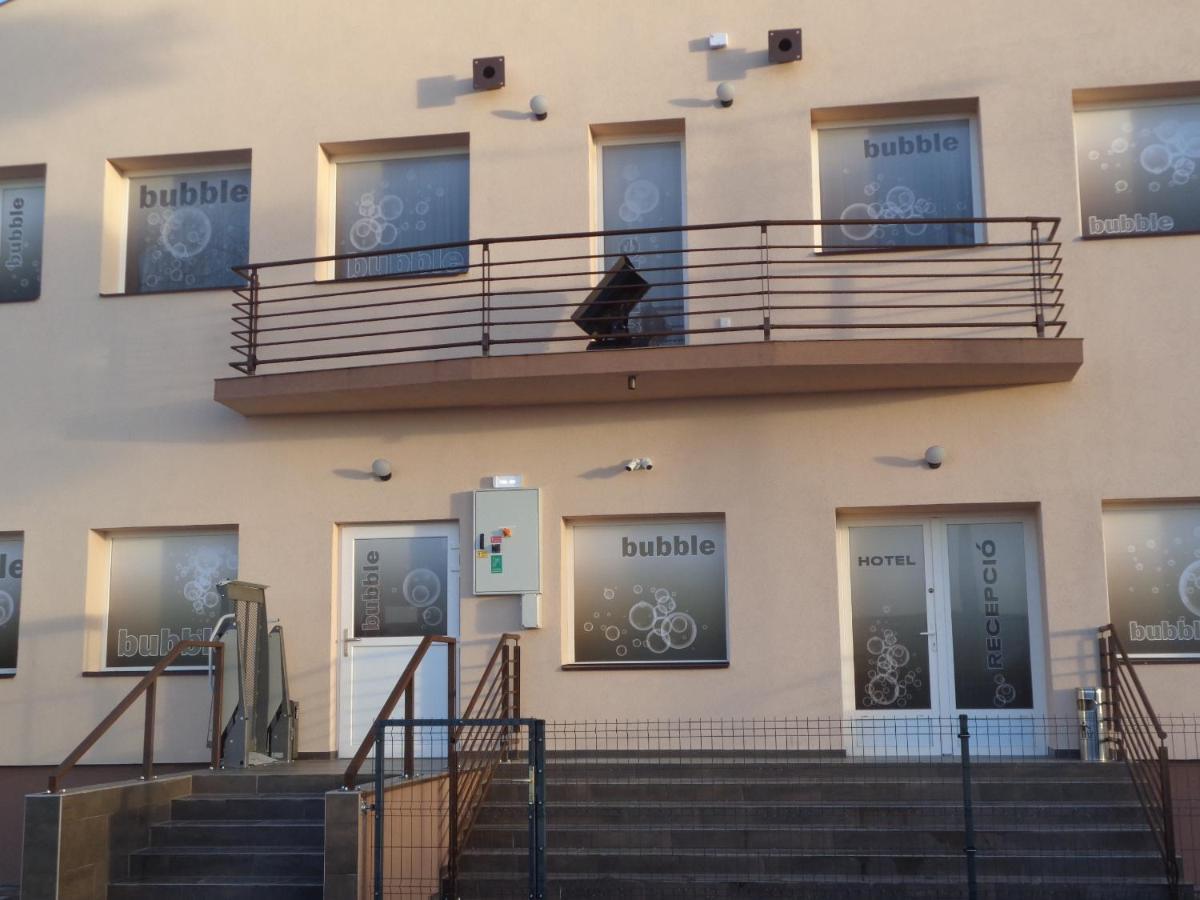 Bubble Hotel Es Rendezvenykoezpont Zalaegerszeg Εξωτερικό φωτογραφία