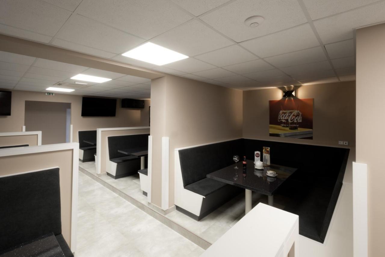 Bubble Hotel Es Rendezvenykoezpont Zalaegerszeg Εξωτερικό φωτογραφία
