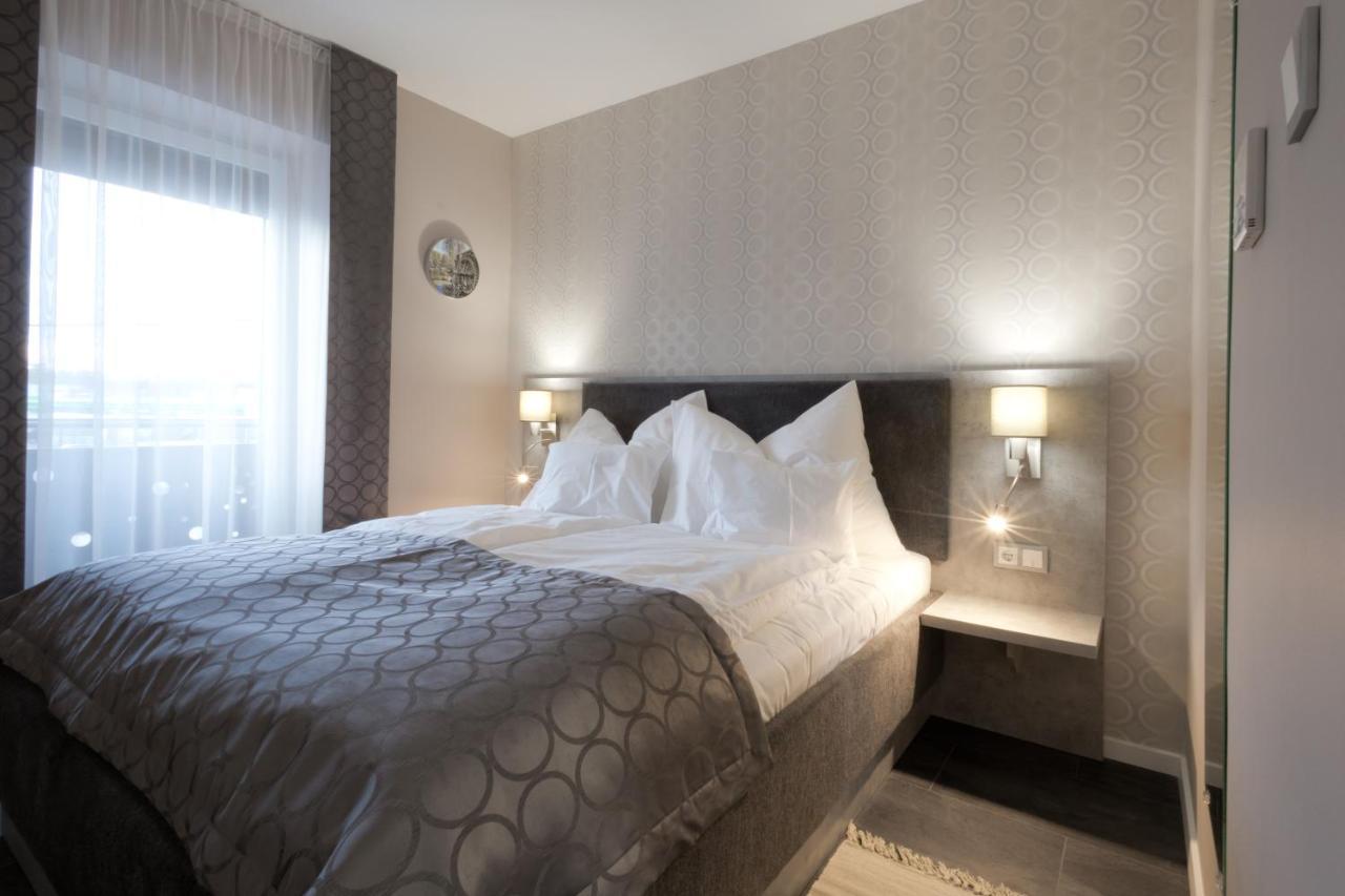 Bubble Hotel Es Rendezvenykoezpont Zalaegerszeg Εξωτερικό φωτογραφία