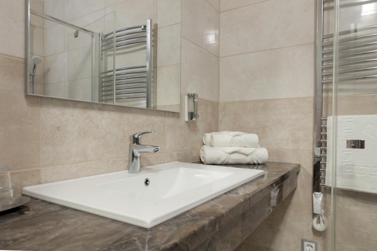 Bubble Hotel Es Rendezvenykoezpont Zalaegerszeg Εξωτερικό φωτογραφία