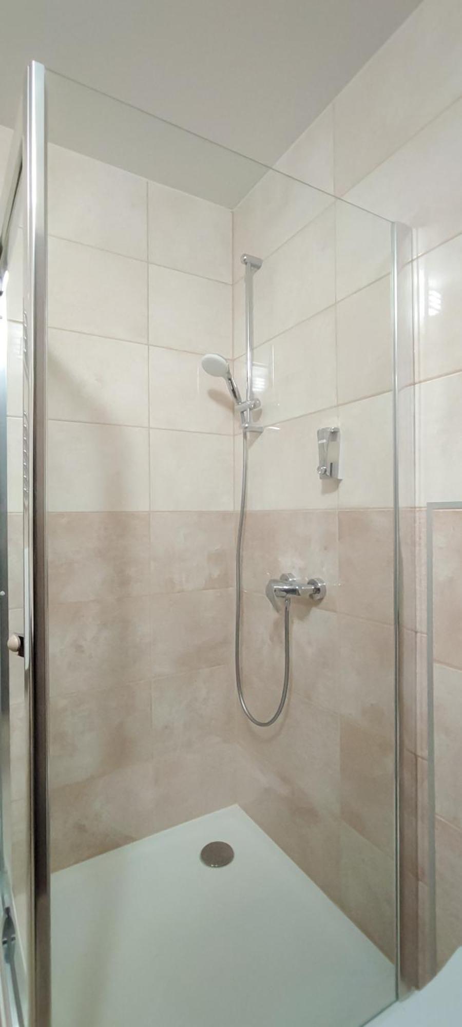 Bubble Hotel Es Rendezvenykoezpont Zalaegerszeg Εξωτερικό φωτογραφία